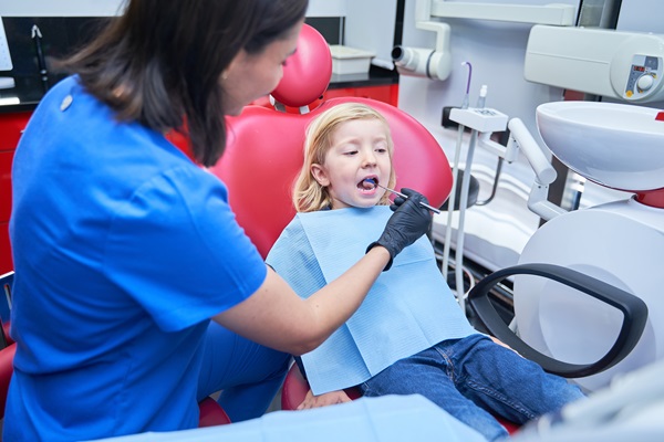 Tips For Taking Your Kids To A Family Dentist