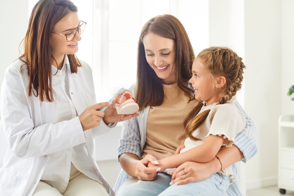Why A Family Dentist Is A Smart Choice For Busy Households